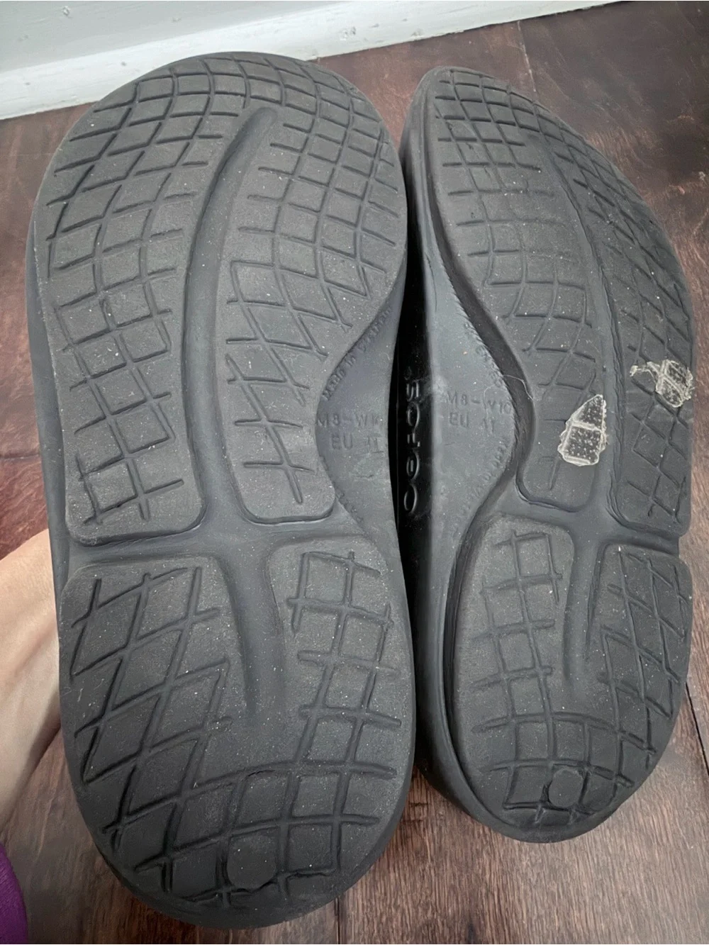 OOFOS OOahh Recovery Slides Sandals Mens Size 8 Black Slip On Comfort Casual